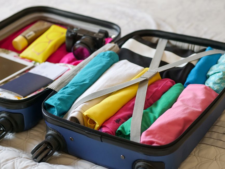Packing Smart: Essential Tips for UK Holidays Abroad